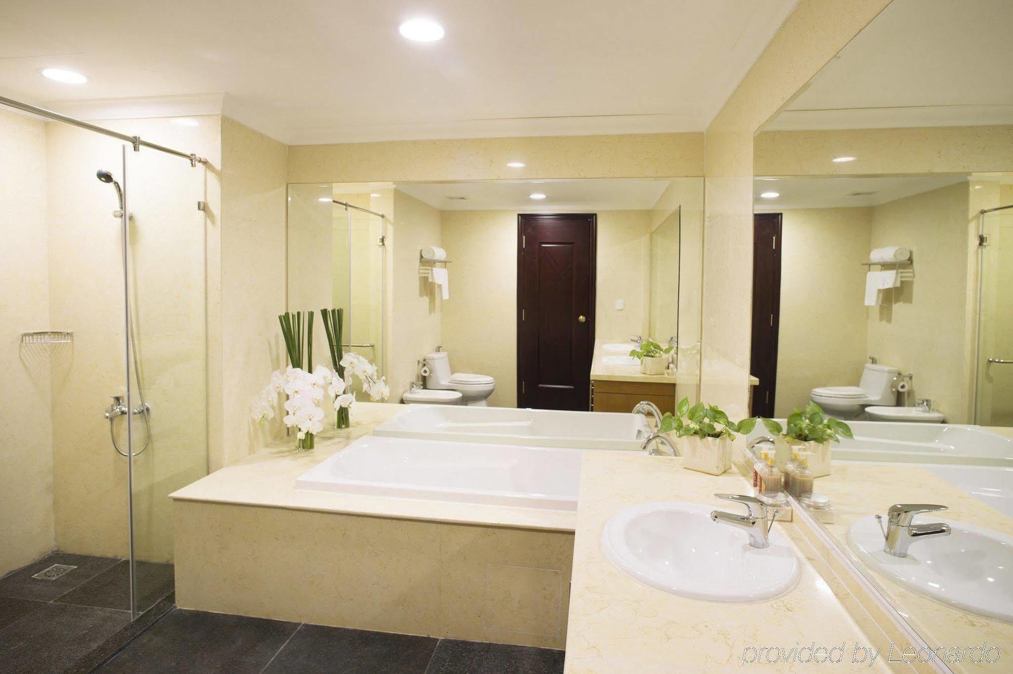 Vinhomes Royal City Apartment Hanoi Exterior foto