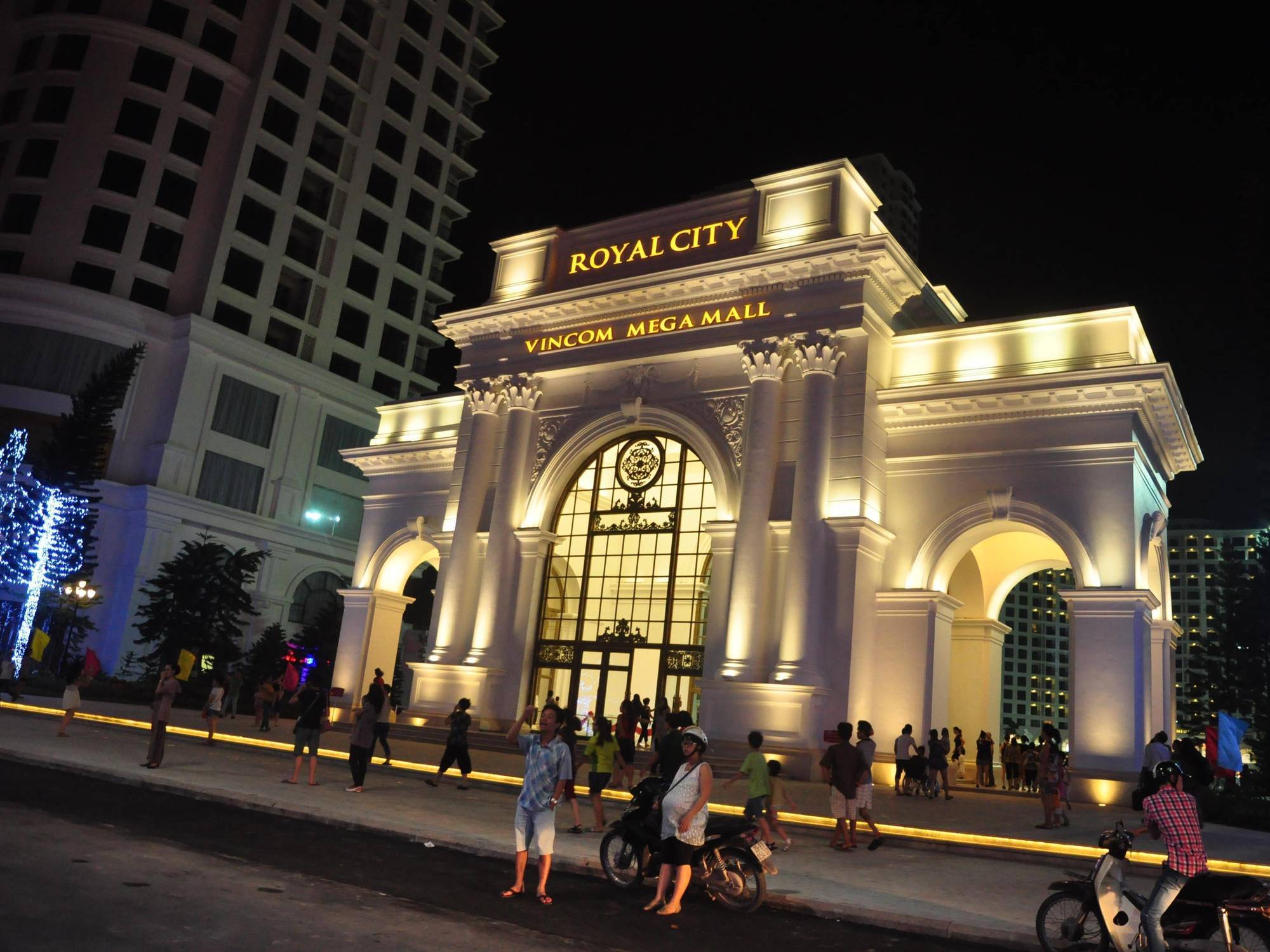 Vinhomes Royal City Apartment Hanoi Exterior foto